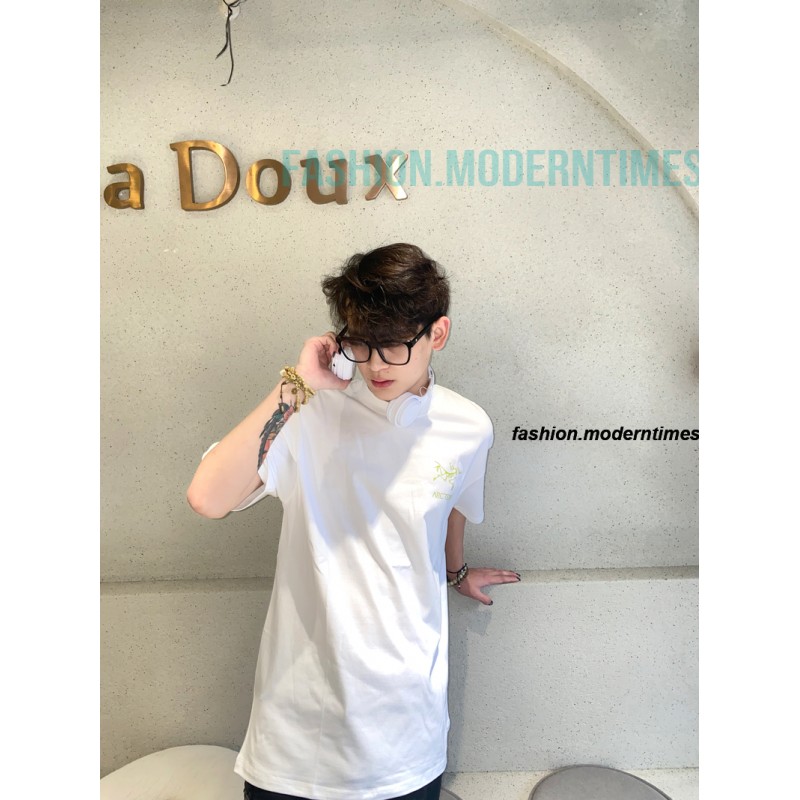 Arc Teryx - Large Logo Printed Short Sleeve T-shirt On The Back